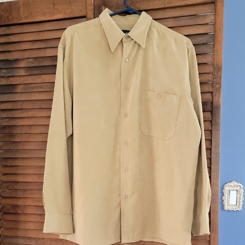 Men's Tan Shirt